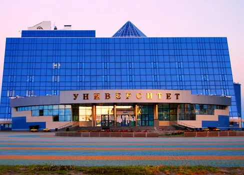 День открытых дверей в Сургутском государственном университете.